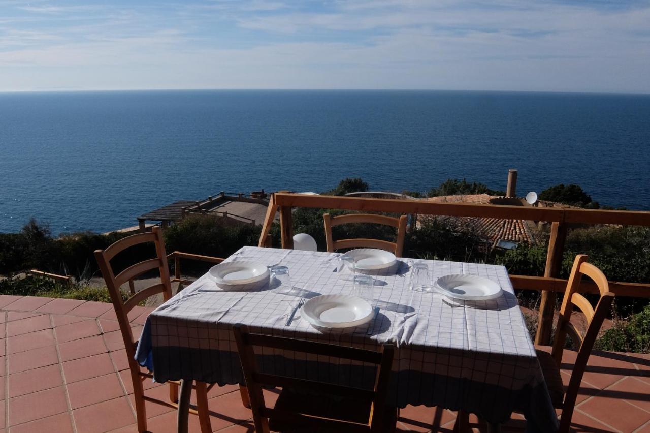 Villino Lu Ciuoni With Nice Sea View Коста-Парадисо Экстерьер фото
